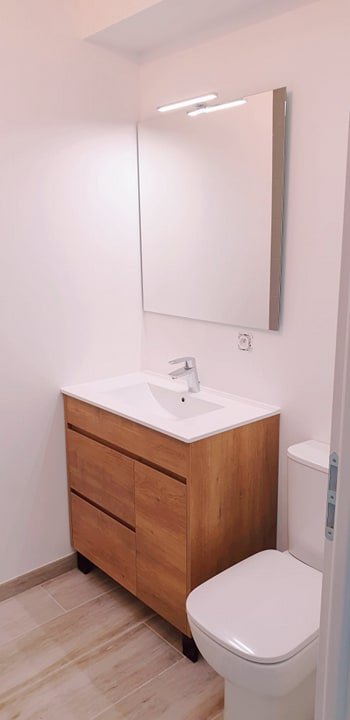 pose meuble vasque miroir et wc salle d&#039;eau