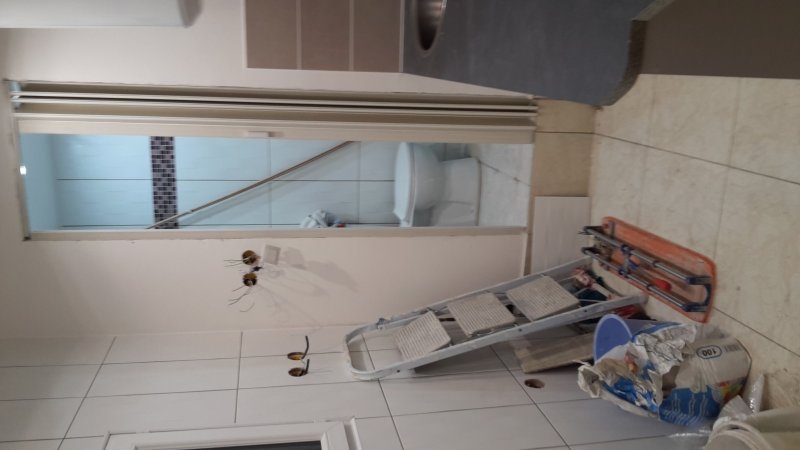  travaux de rénovation générale salle de bain et cuisine