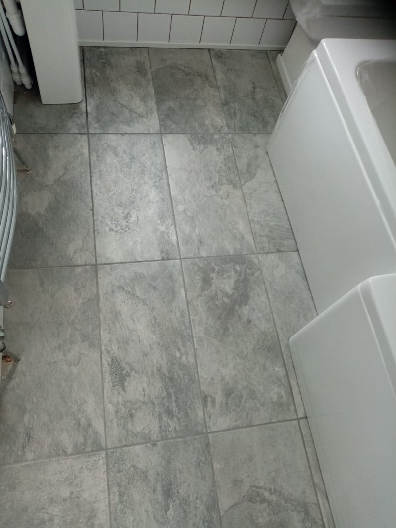 New bathroom flooring 